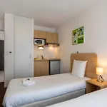 Hotel apartamentowy Kosy & Park