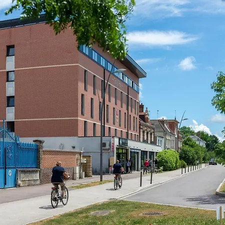 アパートホテル Kosy & Park トロワ