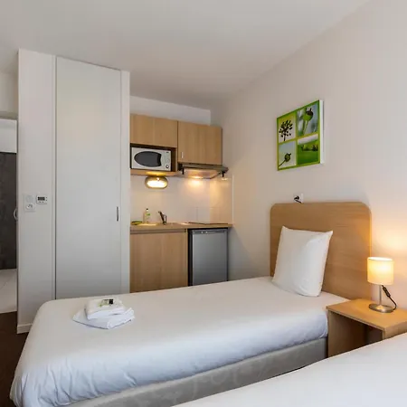 Apartmanhotel The Originals Residence, Kosy & Park