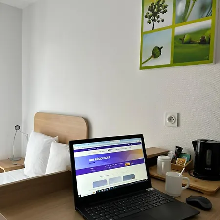 Aparthotel The Originals Residence, Kosy & Park 3*