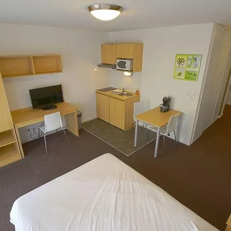 Kosy & Park トロワ