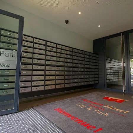 Kosy & Park アパートホテル トロワ