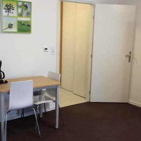 The Originals Residence, Kosy & Park 2* Troyes