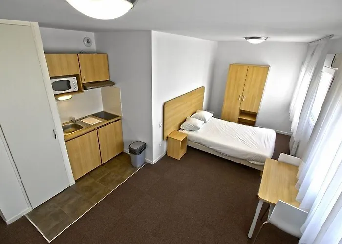 Kosy & Park 2* Troyes