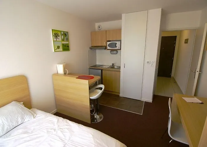 Kosy & Park Lägenhetshotell Troyes