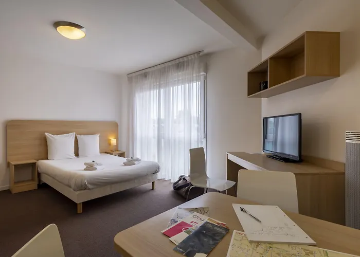 Kosy & Park Lägenhetshotell Troyes