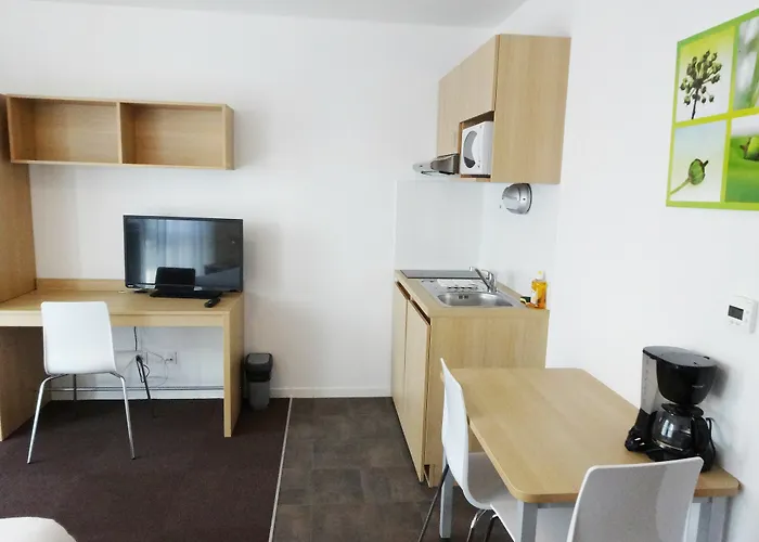 Lägenhetshotell Kosy & Park 2*